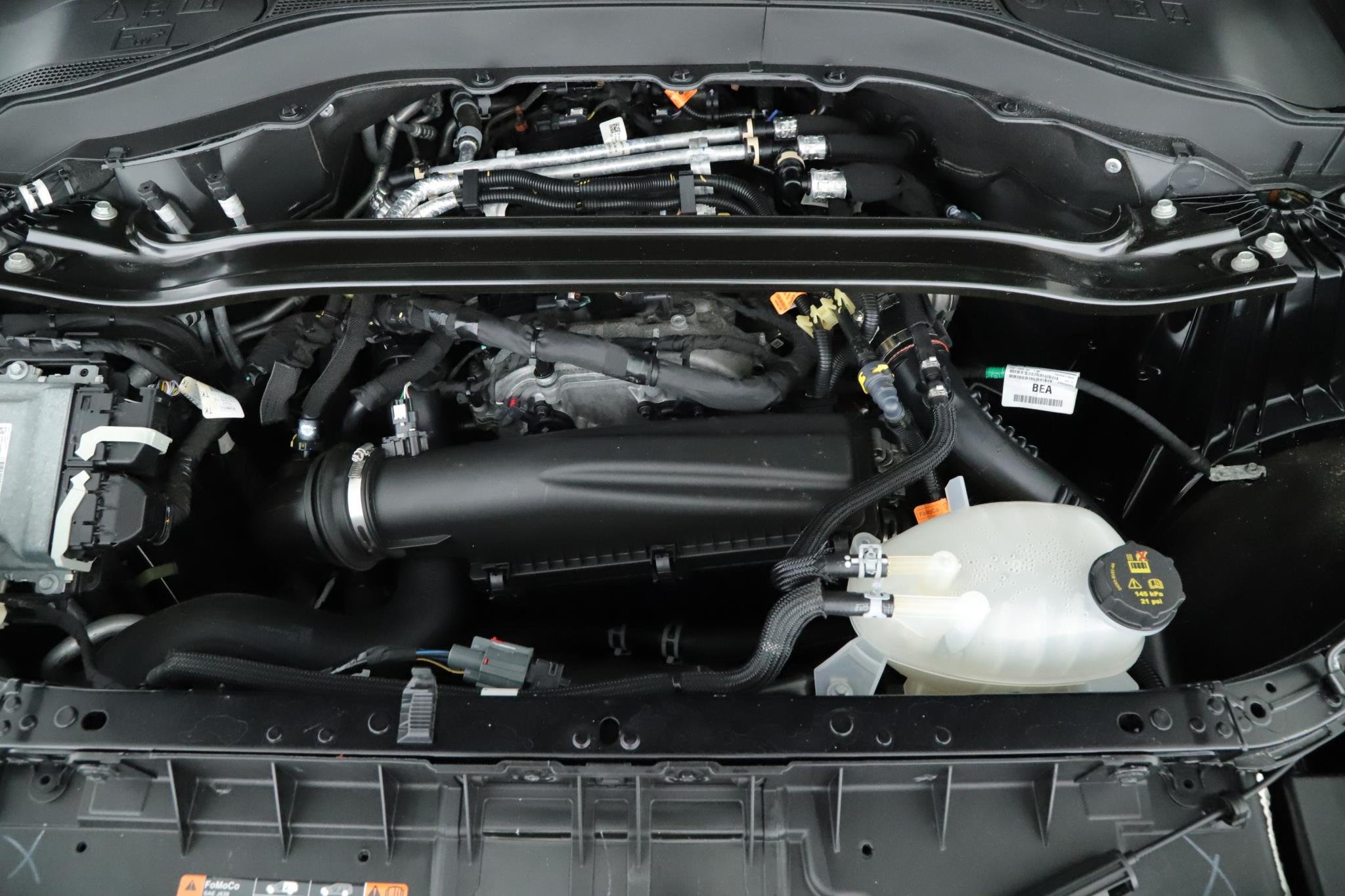 Used 2025 Agate Black Metallic Ford ST-Line 4WD image 18