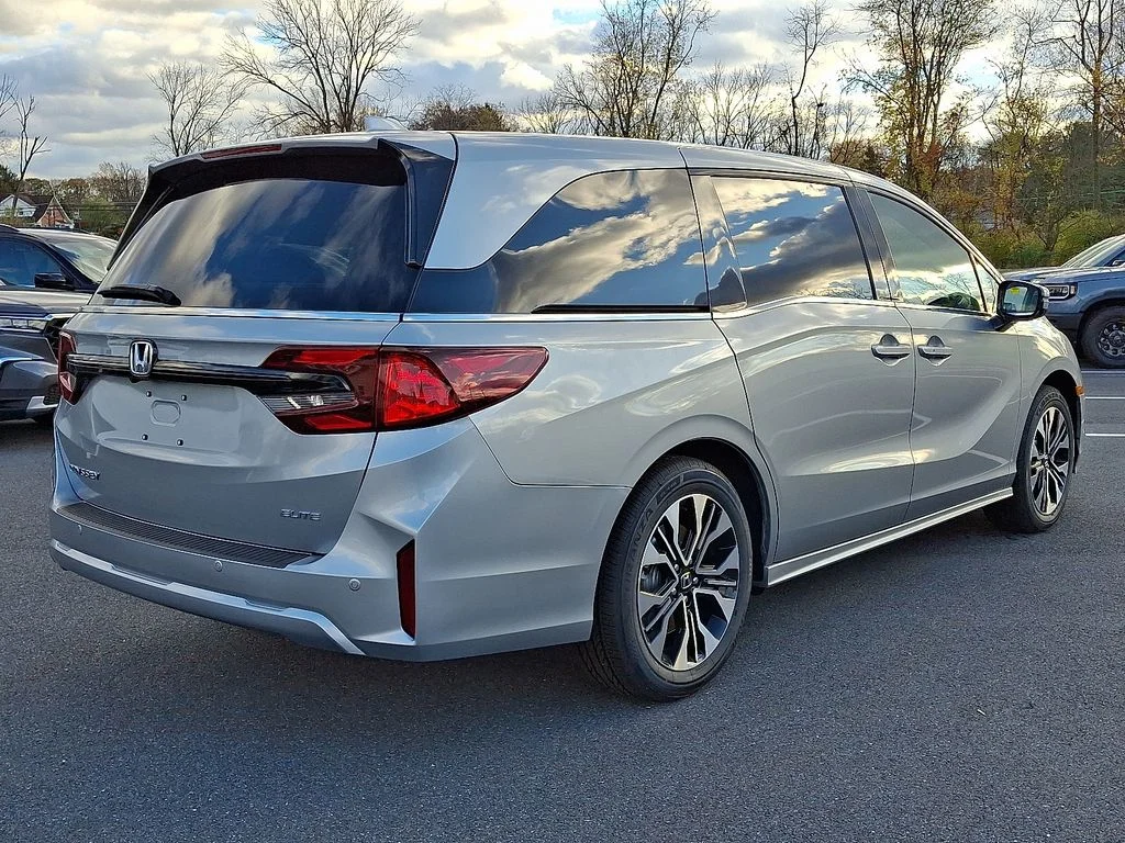 New 2026 Silver Honda Elite image 4