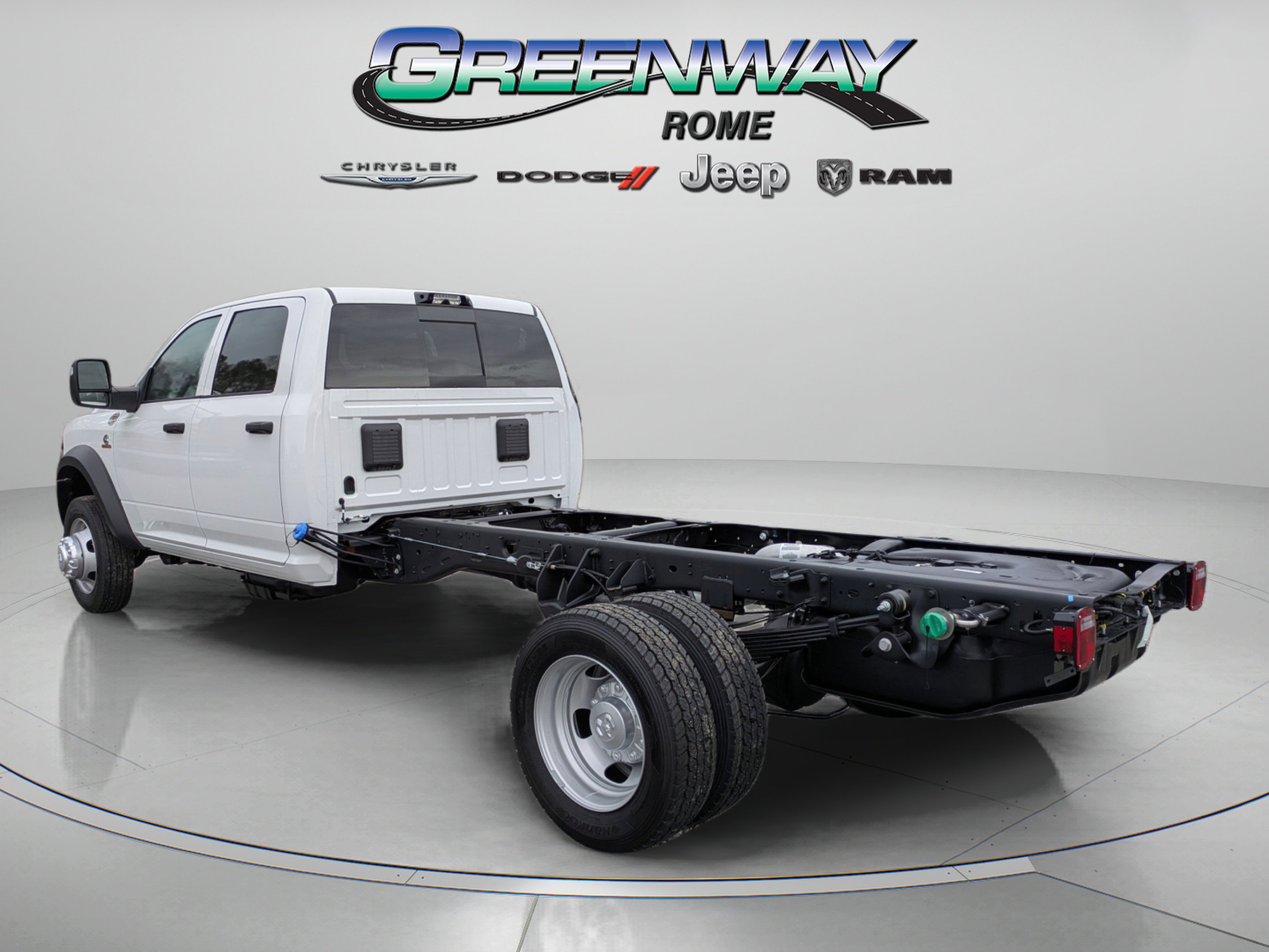 New 2026 Bright White Clear-Coat Exterior Paint RAM Tradesman image 7