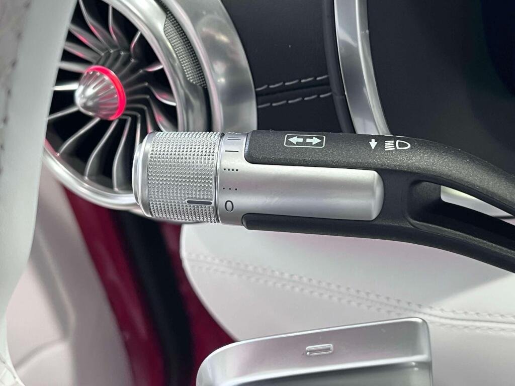New 2026 MANUFAKTUR Garnet Red Metallic (Red Ambiance) Mercedes-Benz Maybach SL 680 Monogram Series image 36