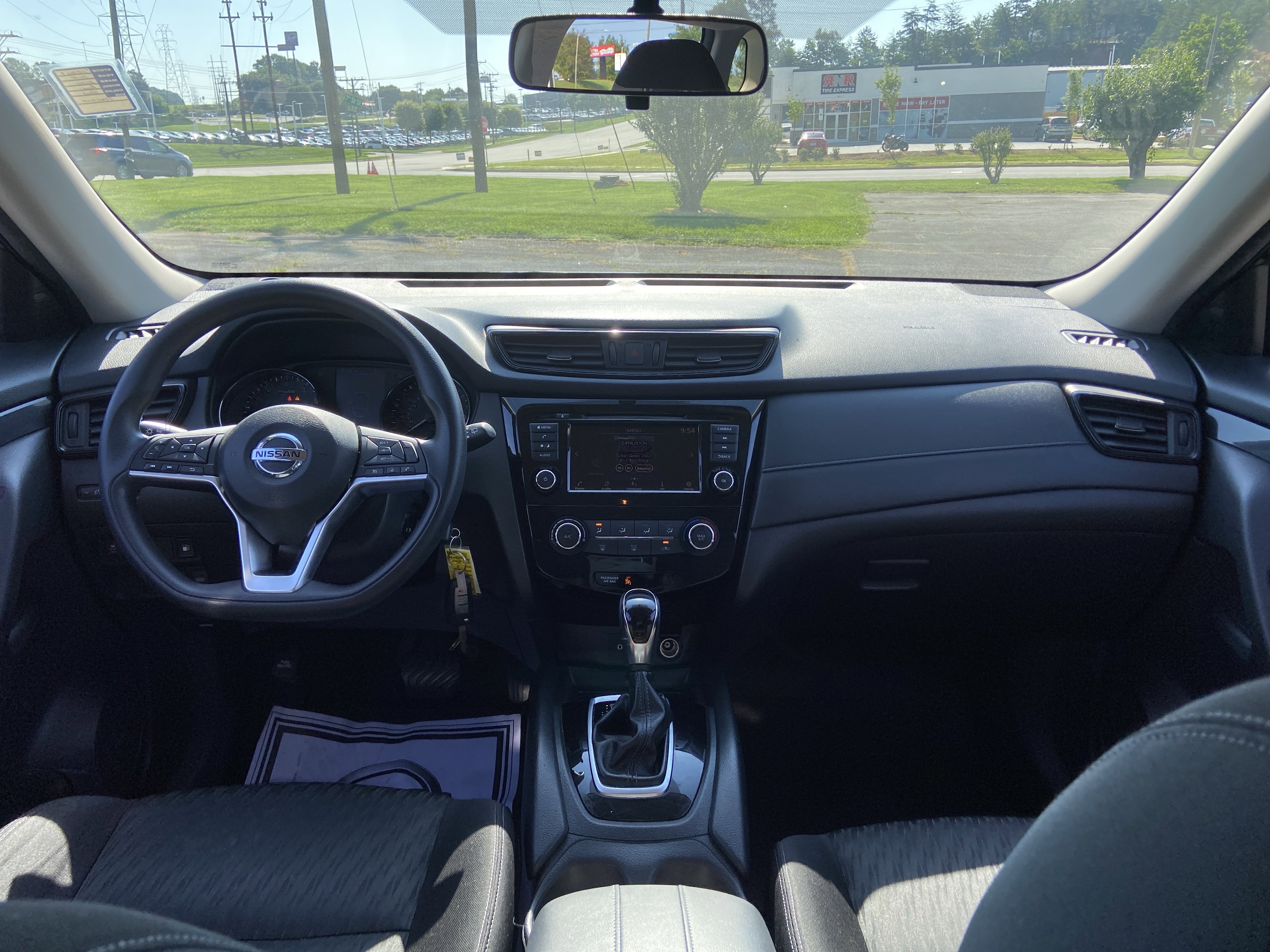 Used 2018 Magnetic Black Nissan S image 16