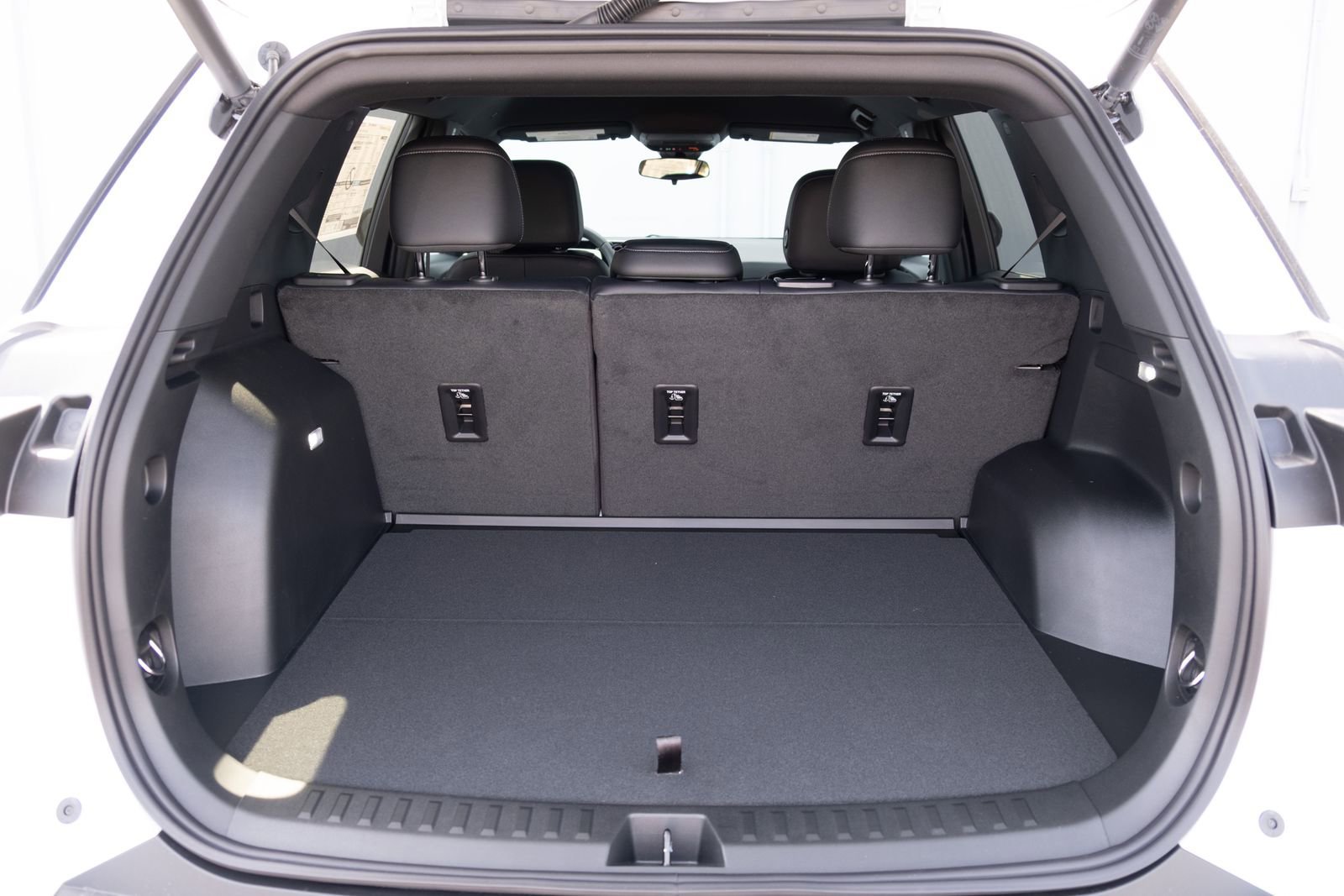 2026 Chevrolet Equinox LT - Photo 23