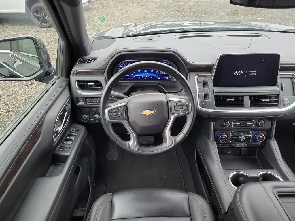2023 Chevrolet Suburban LT - Photo 28