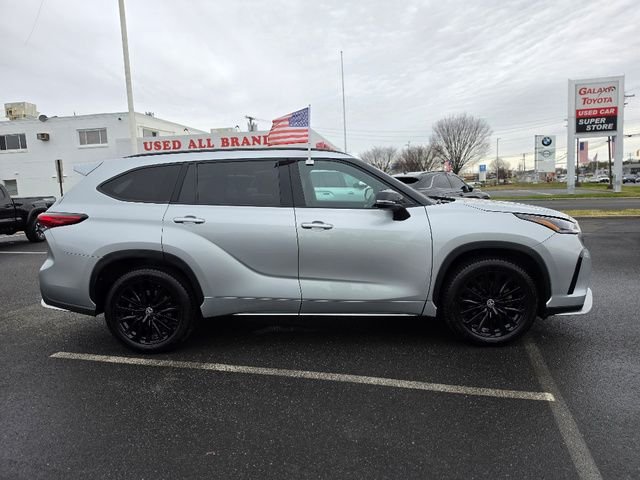 2023 Toyota Highlander XSE - Photo 8