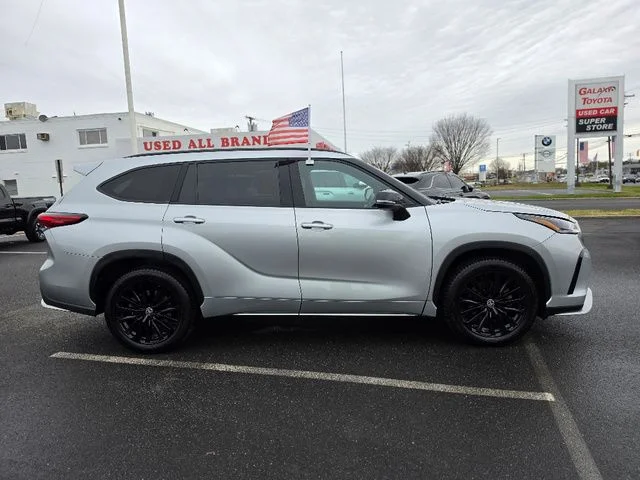2023 Toyota Highlander XSE - Photo 8