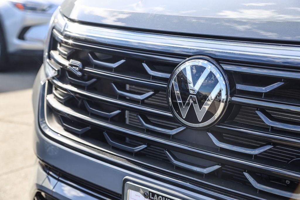 2025 Volkswagen Atlas Cross Sport SEL R-LINE - Photo 11
