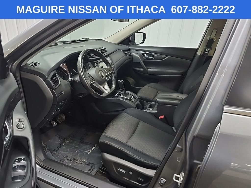 Used 2018 Gray Nissan SV image 30