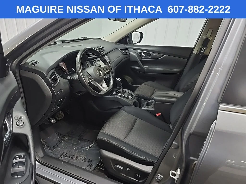 Used 2018 Gray Nissan SV image 30