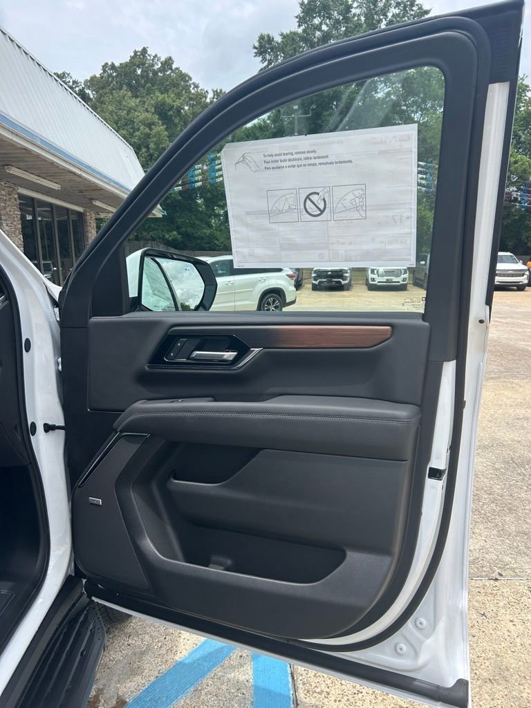 2026 GMC Yukon Denali - Photo 19