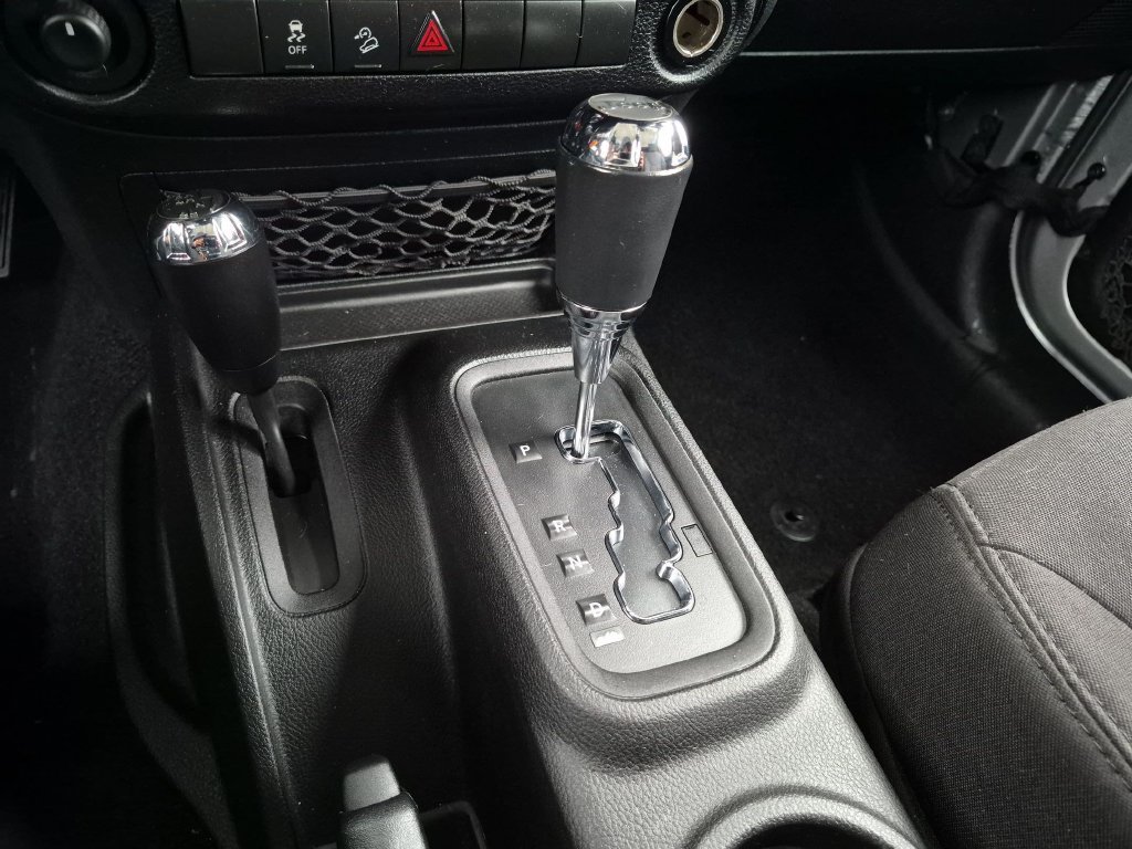 Used 2014 Gray Jeep Sport image 20