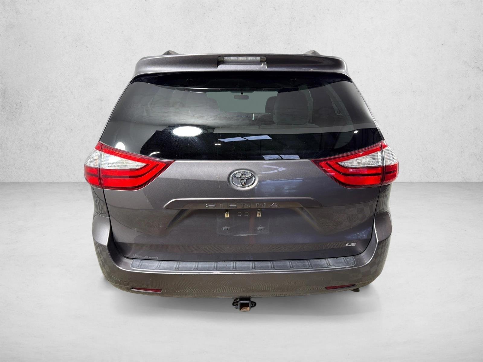 Used 2015 Predawn Gray Mica Toyota LE image 4