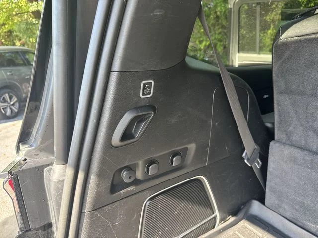 Used 2022 Black Jeep Series I image 14
