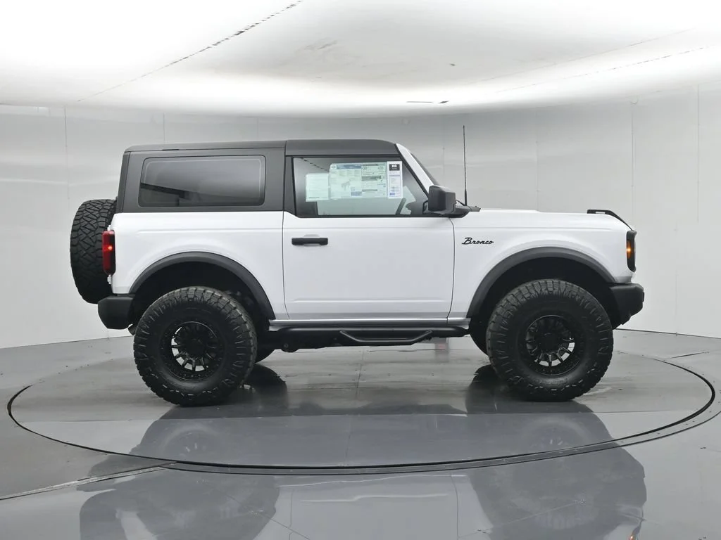 New 2026 Oxford White Ford Base image 24