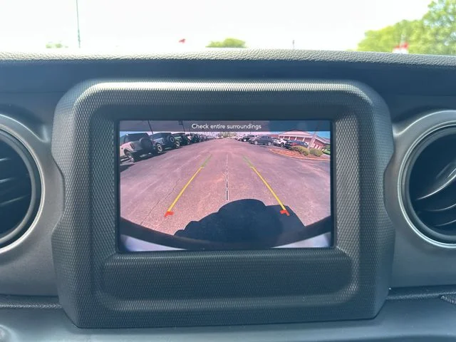 Used 2023 Gray Jeep Sport S image 24