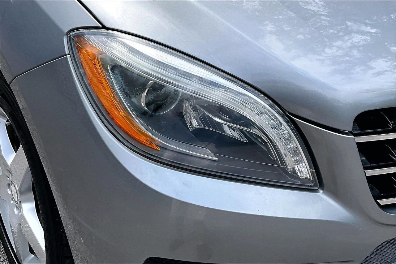 Used 2014 Silver Mercedes-Benz ML 350 image 32