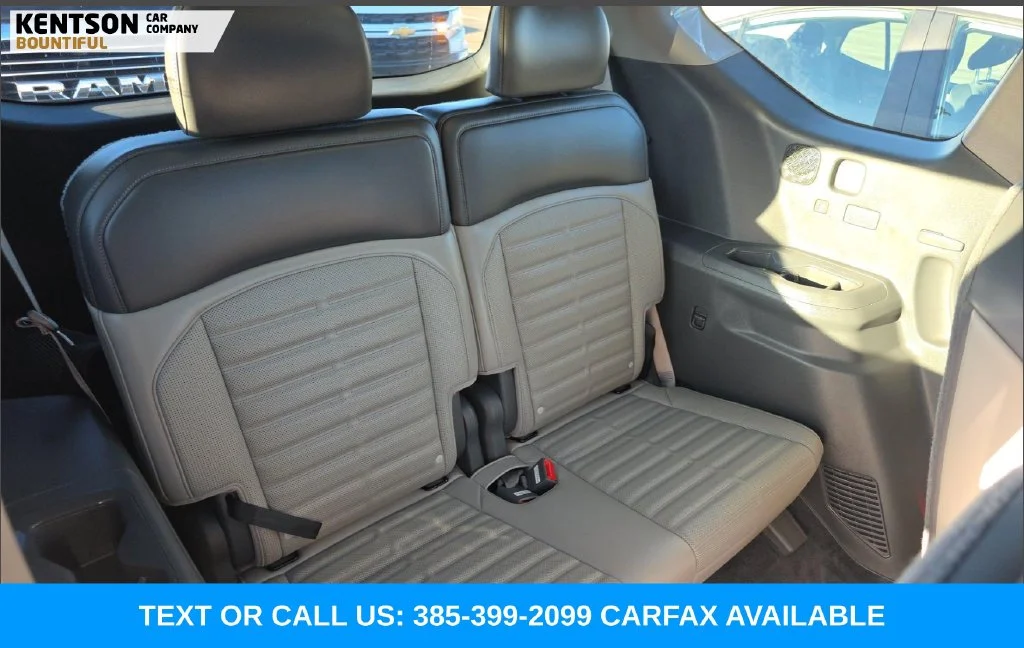 Used 2024 White Kia Land image 7