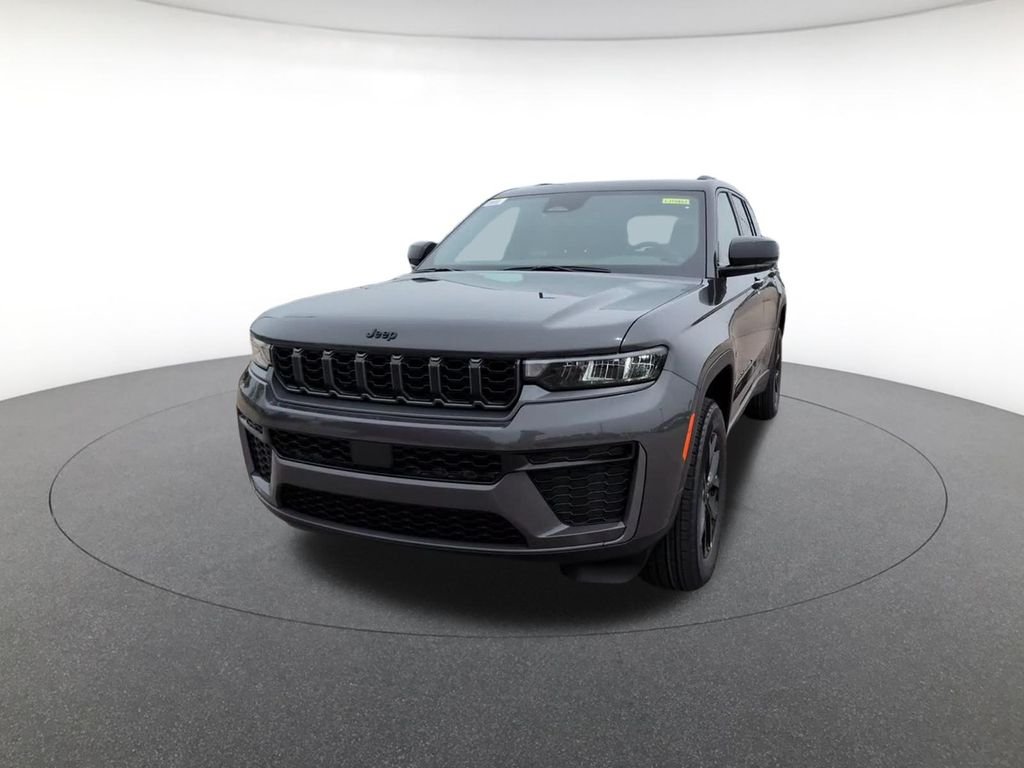 New 2026 Baltic Gray Metallic Clearcoat Jeep Laredo image 13