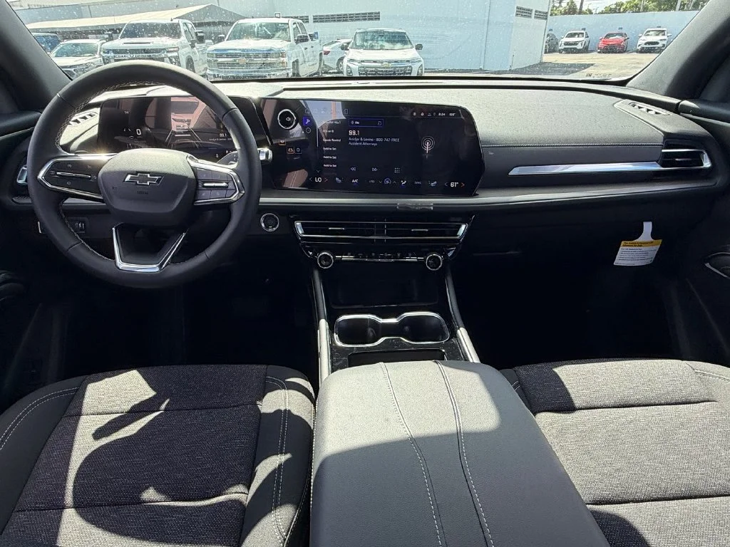 New 2026 Summit White Chevrolet LT image 14