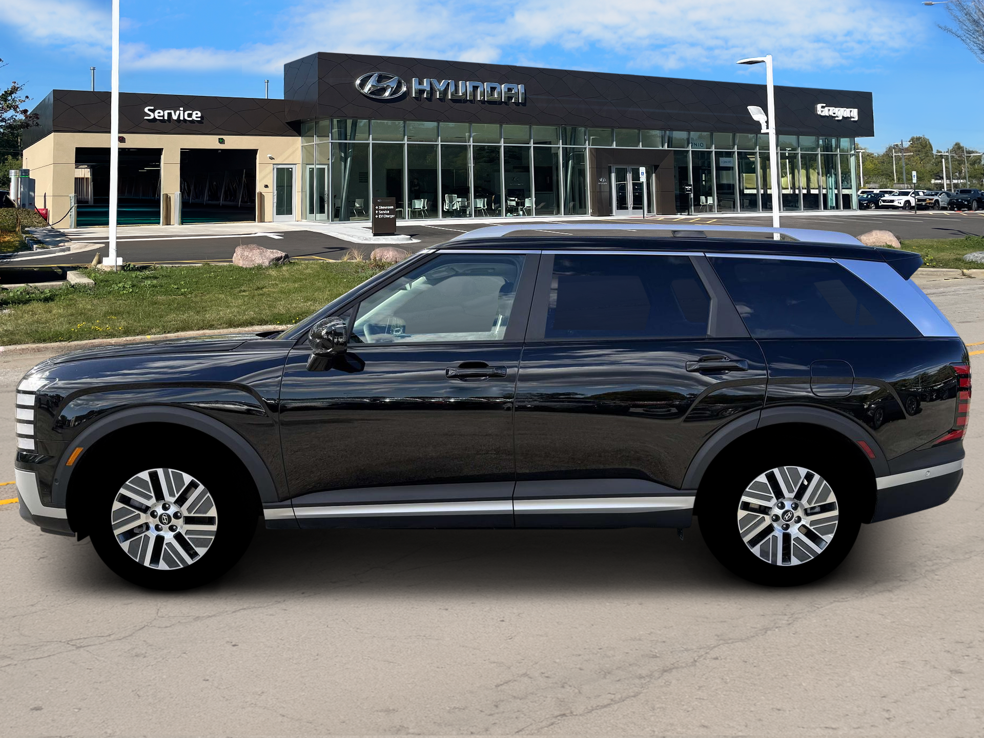 New 2026 Black Hyundai SEL Premium 8P image 3