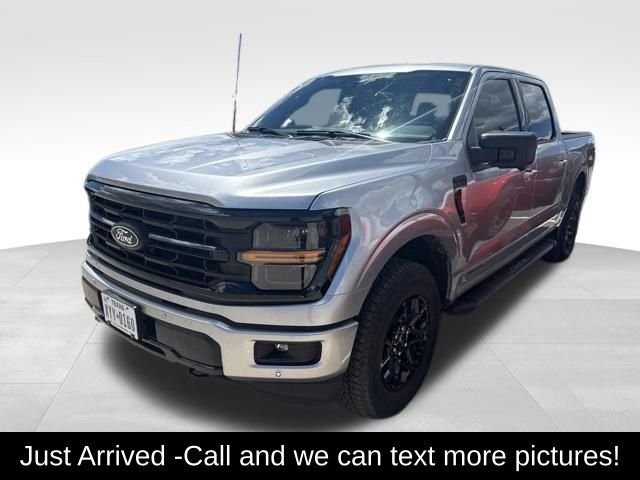 Used 2025 Silver Ford XLT image 1