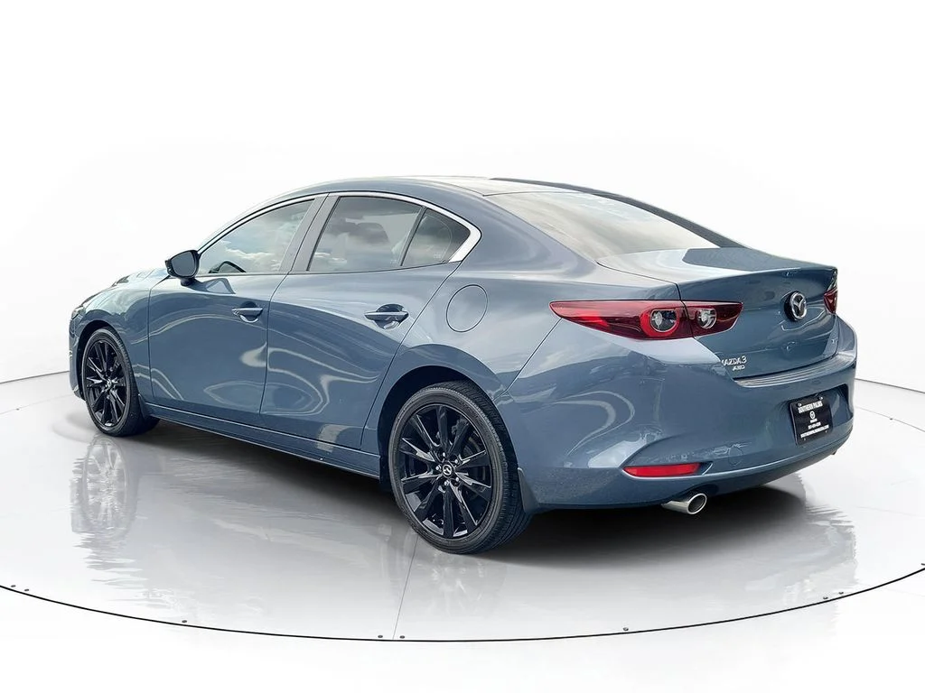 Used 2025 Gray Mazda 2.5 S Carbon Edition image 5