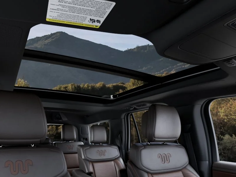 New 2027 Star White Metallic Tri-Coat Ford King Ranch® image 46
