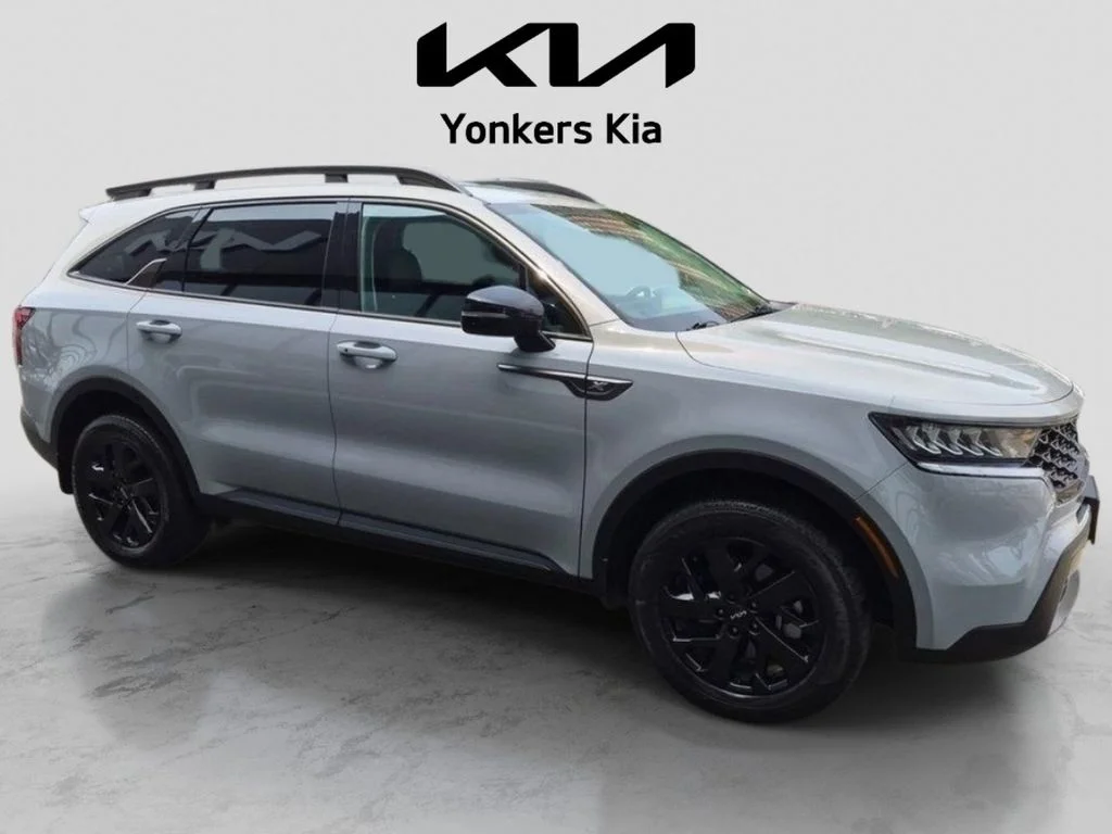 Used 2023 Gray Kia X-Line S image 5