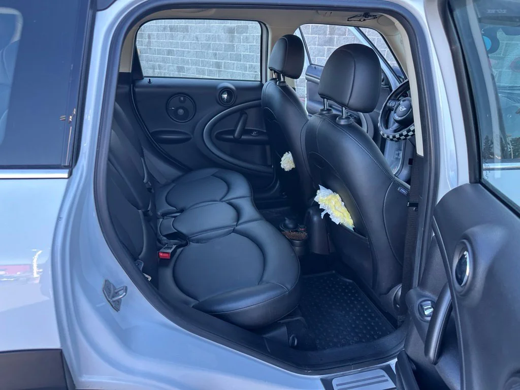 Used 2016 Light White MINI Base image 12