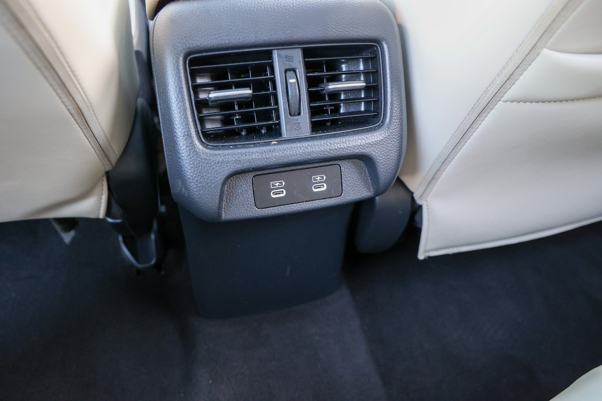 Used 2025 Gray Acura w/A-Spec Advance Package image 44