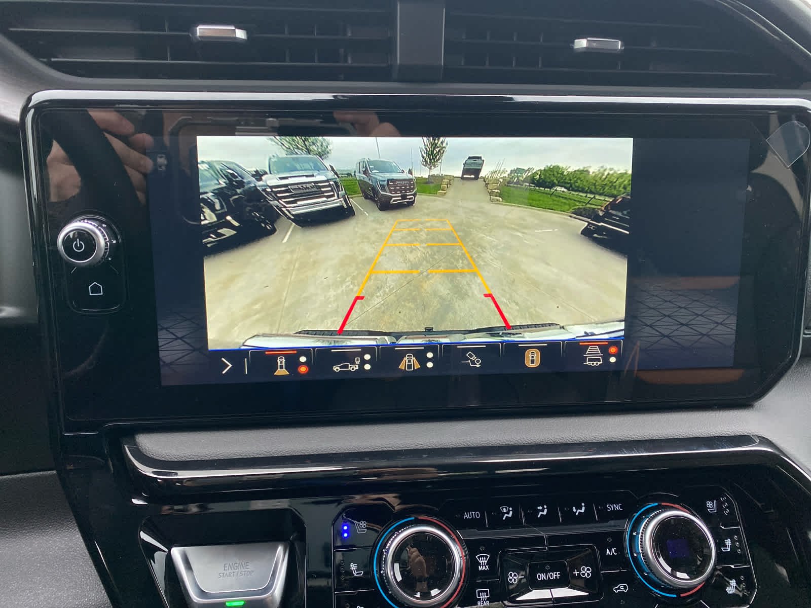 2026 GMC Sierra 1500 AT4 - Photo 17