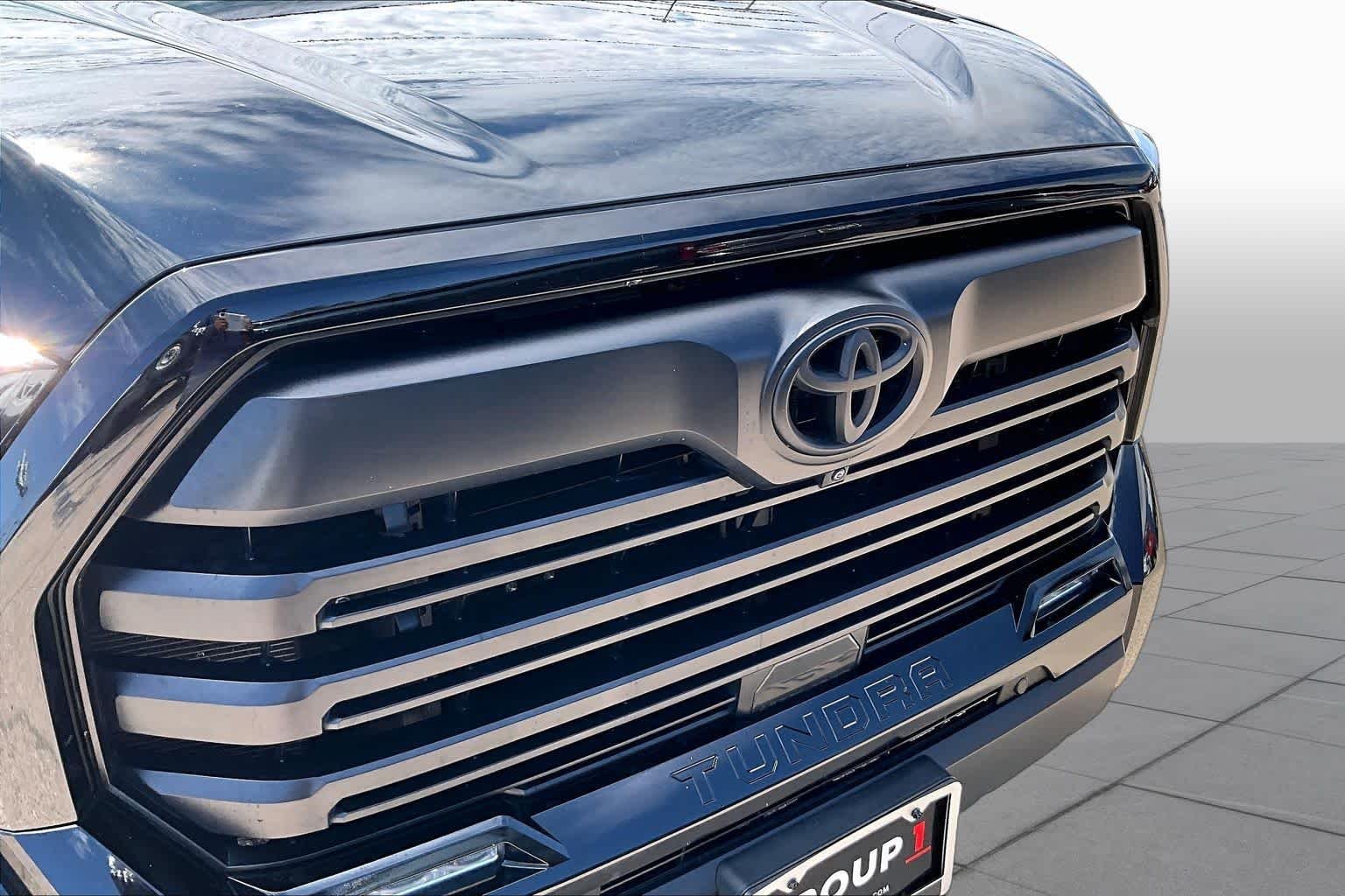Used 2025 Midnight Black Metallic Toyota Limited image 30