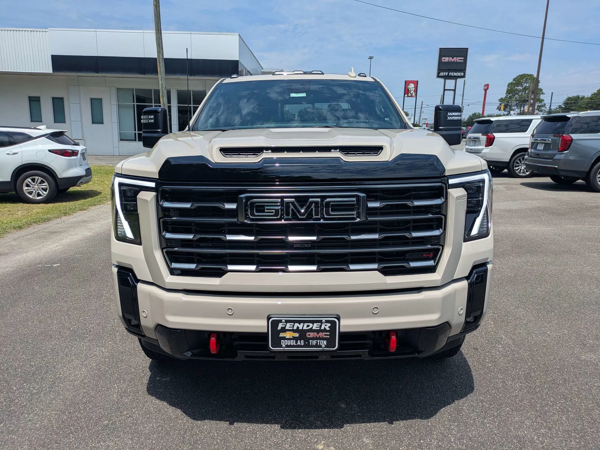 2026 GMC Sierra 2500HD AT4 - Photo 8