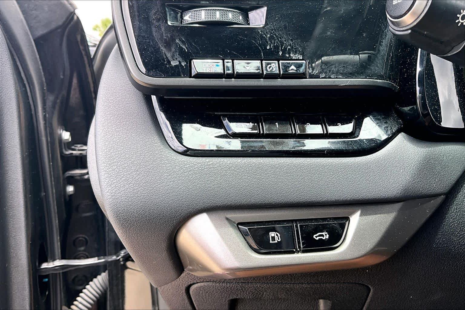 Used 2023 Caviar Lexus Premium Plus image 33