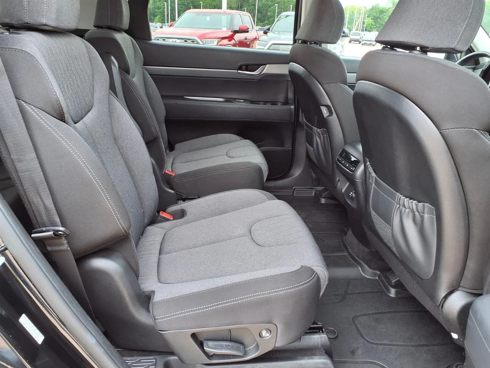 Used 2022 Black Hyundai SEL image 20