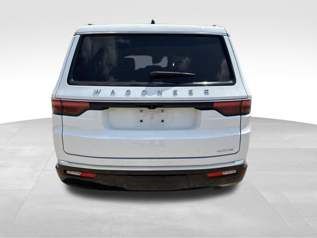 Used 2024 White Jeep Series III image 4