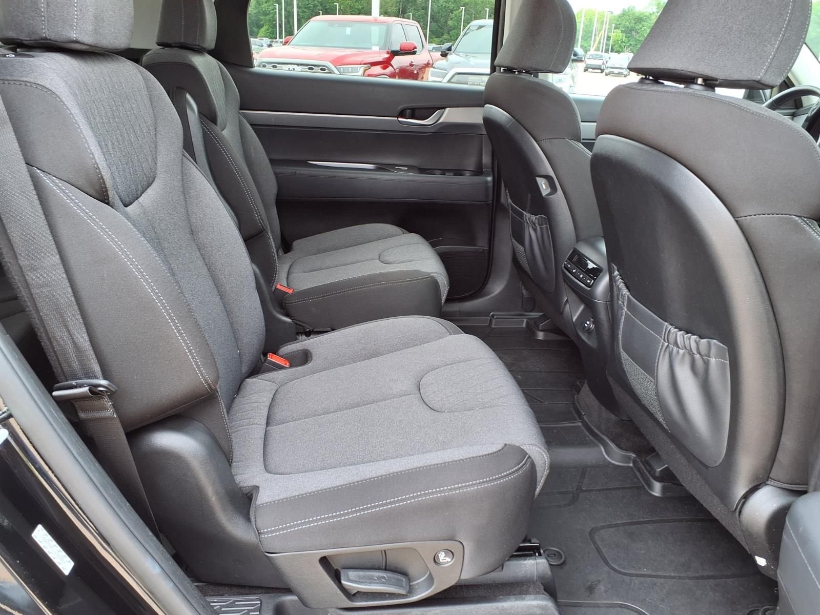 Used 2022 Abyss Black Hyundai SEL image 20