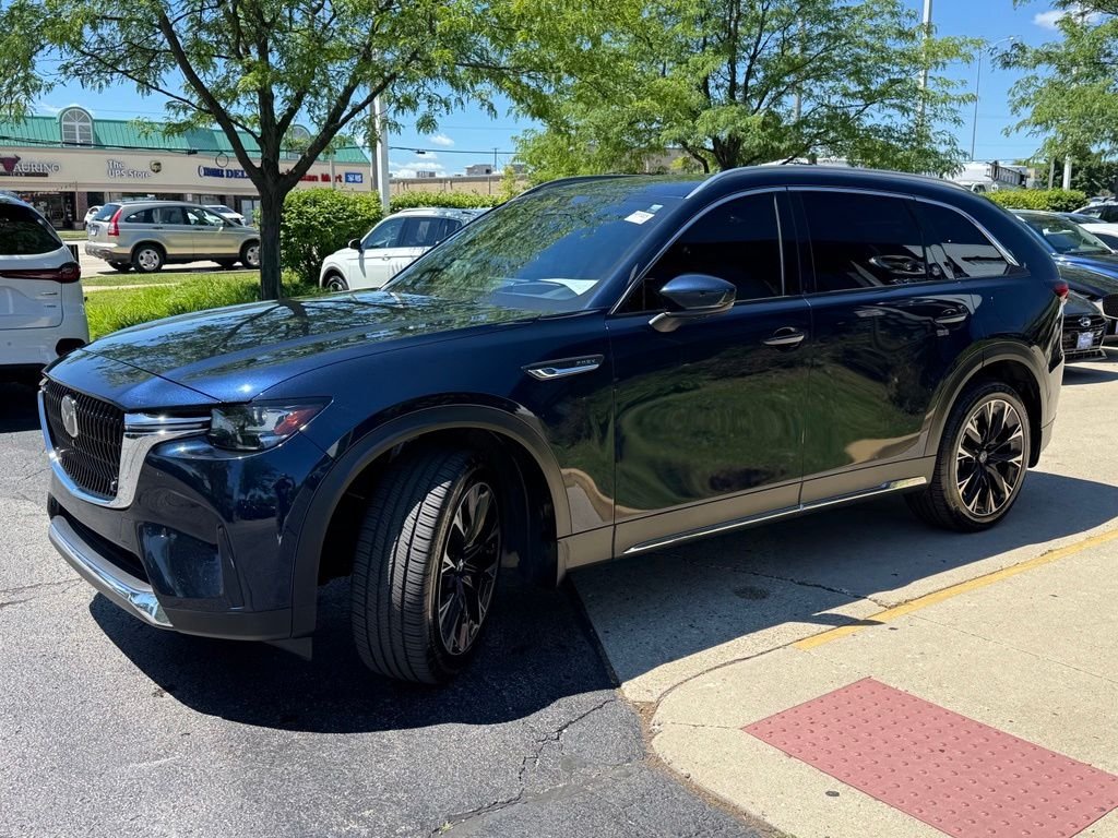 Used 2024 Blue Mazda Premium Plus image 3