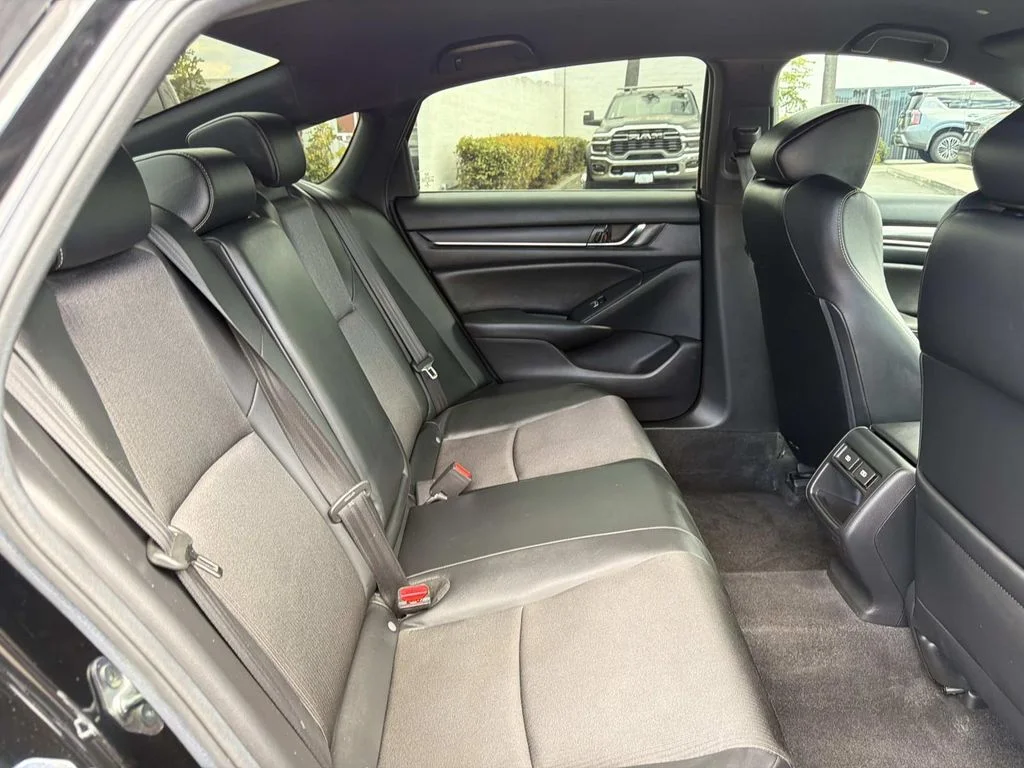 Used 2022 Crystal Black Pearl Honda Sport image 29