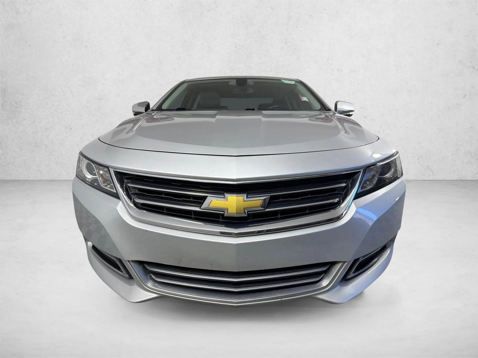 Used 2018 Beige Chevrolet Premier image 9