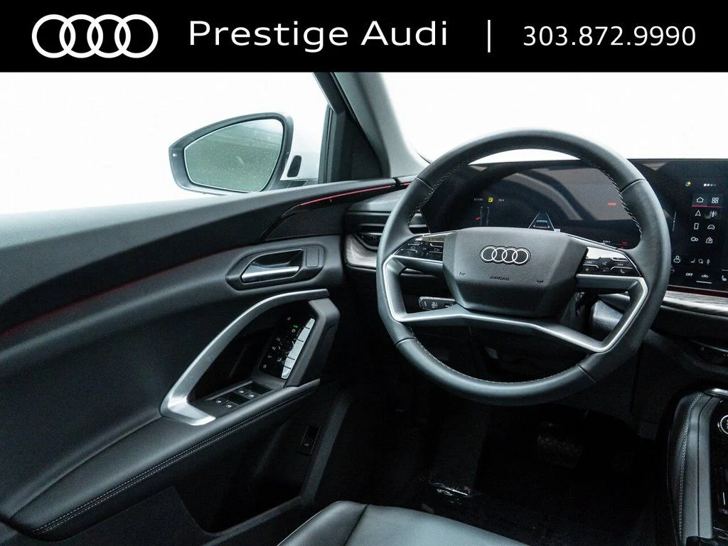 2025 Audi Q5 Premium - Photo 23