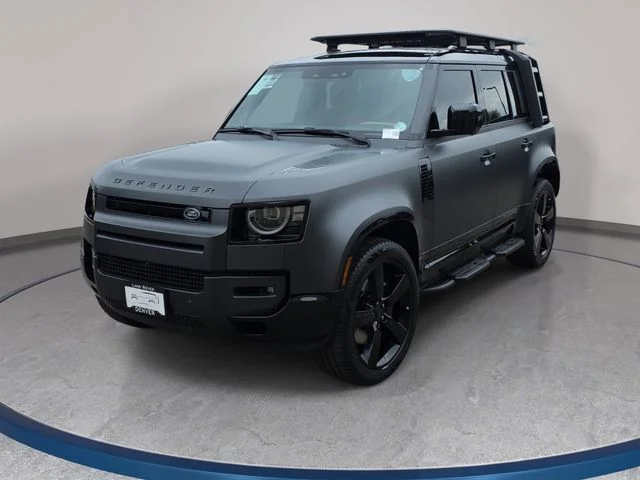 2026 Land Rover Defender 110 X-Dynamic SE P400's photo