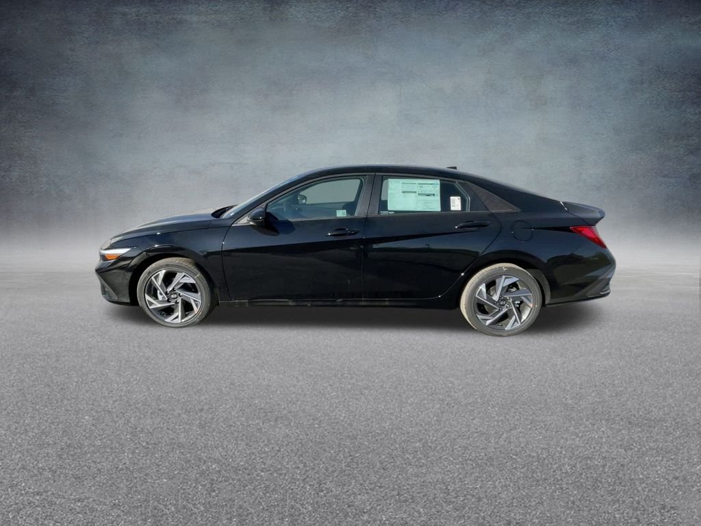 2025 Hyundai Elantra Blue - Photo 13