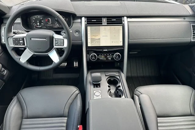 New 2026 Santorini Black Land Rover  image 10