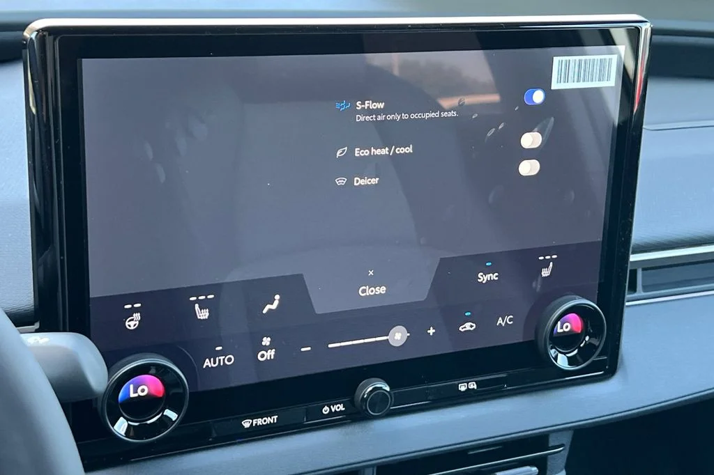 New 2026 Wind Chill Pearl Toyota XLE image 20