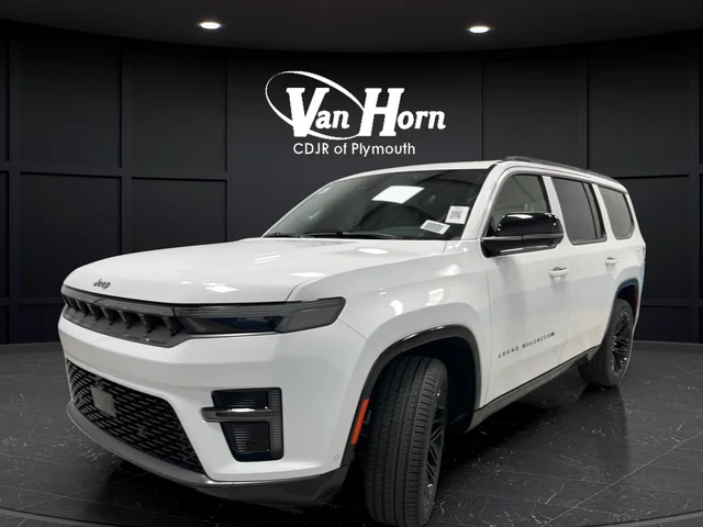 New 2026 Bright White Clear-Coat Exterior Paint Jeep Limited Reserve image 3