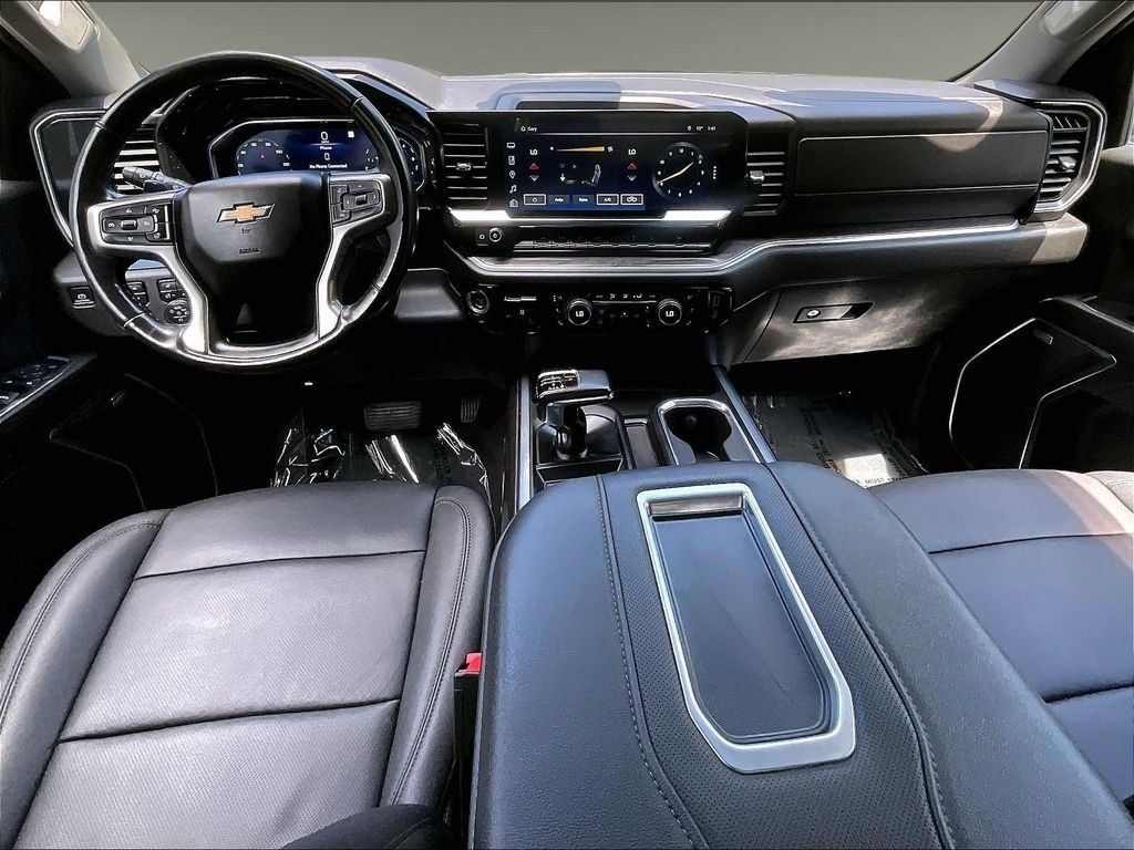 Used 2022 Gray Chevrolet LTZ image 18