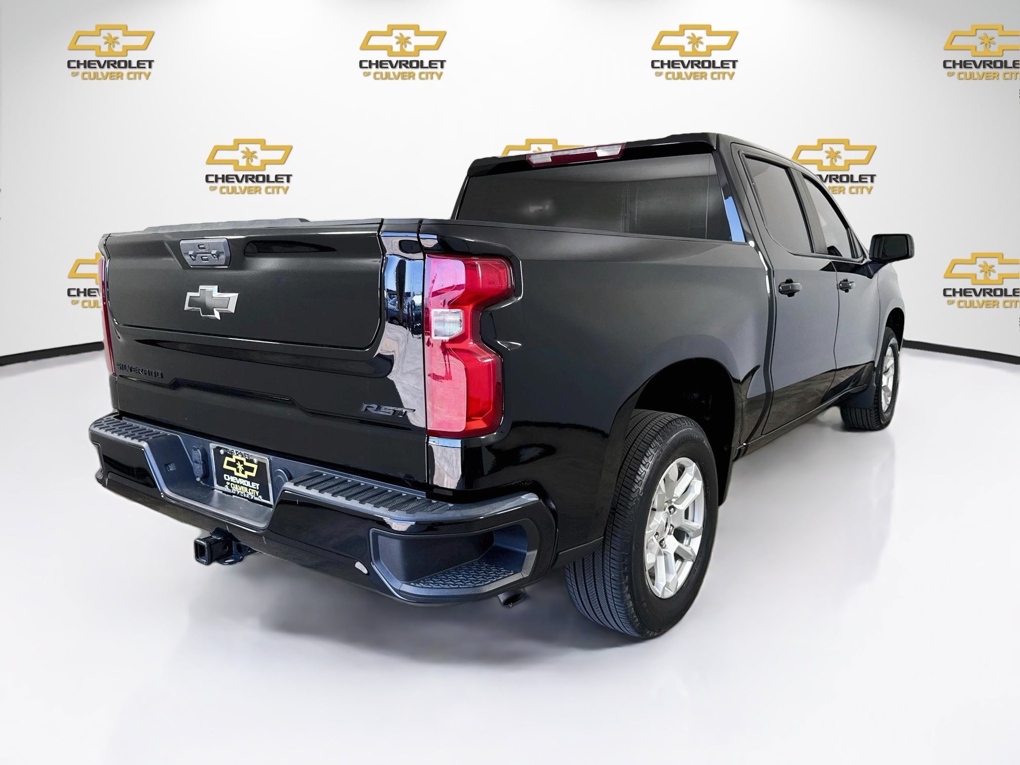 Used 2023 Black Chevrolet RST image 8
