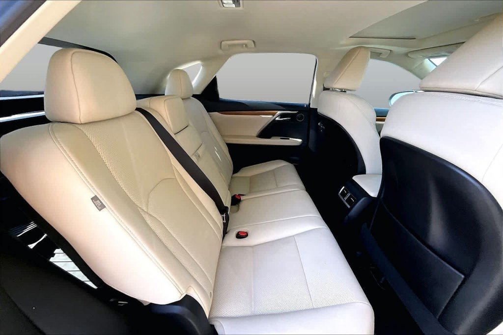 Used 2022 Black Lexus 350 image 20