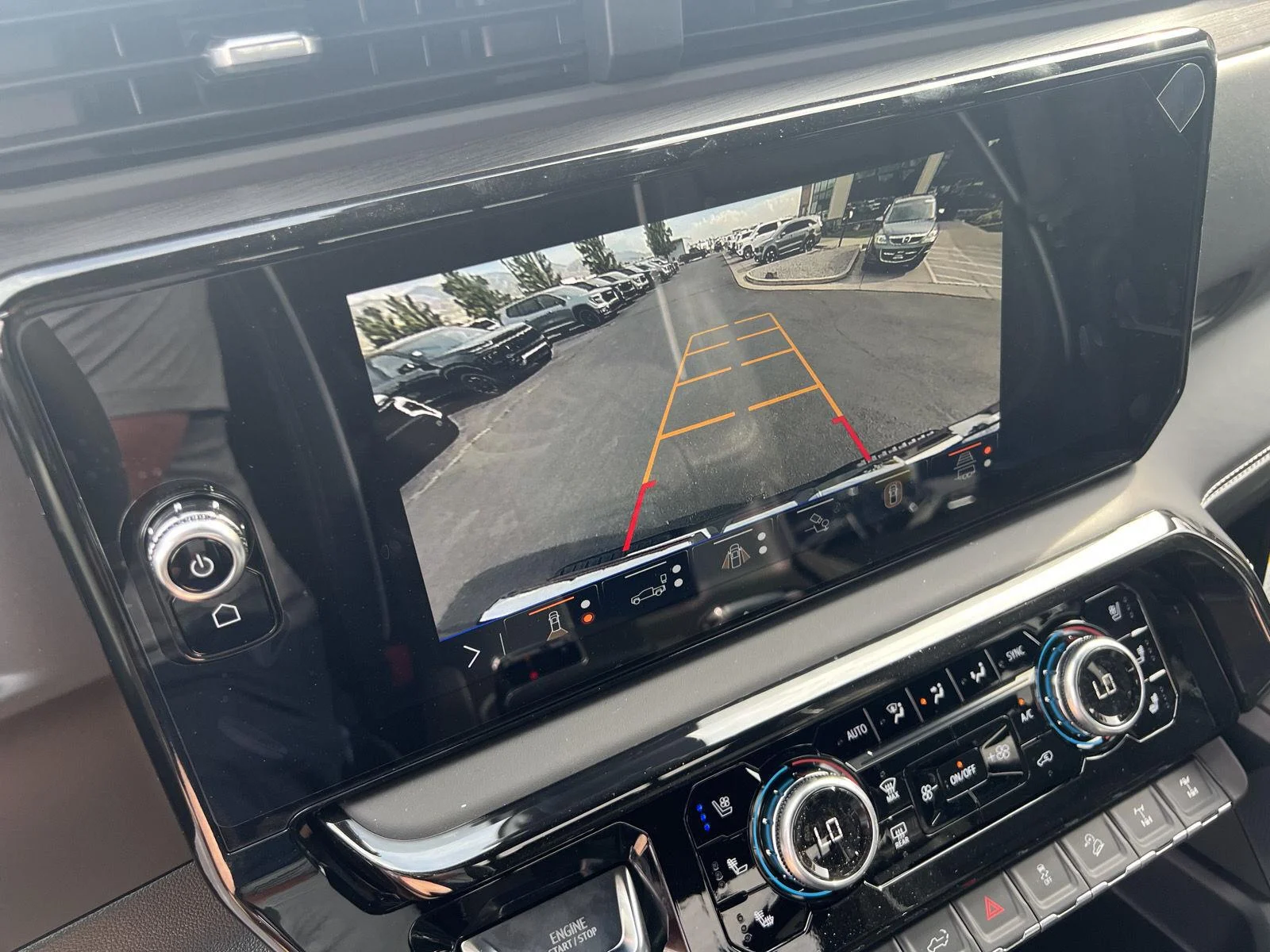 2026 GMC Sierra 1500 AT4X - Photo 24
