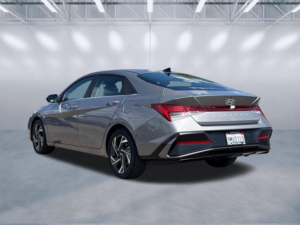 Used 2024 Silver Hyundai Limited image 4